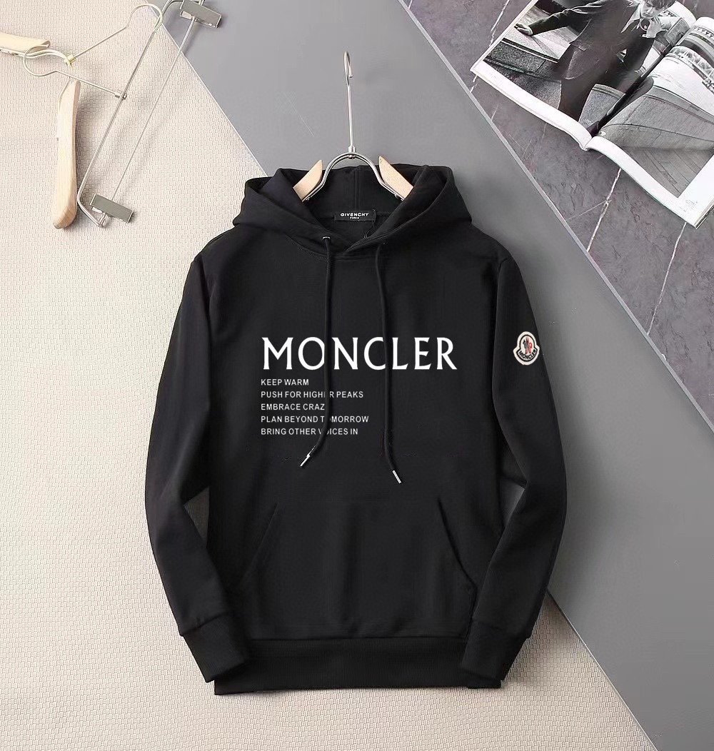 【MONCLER 公式旗艦店】ご好評に付き再入荷！！