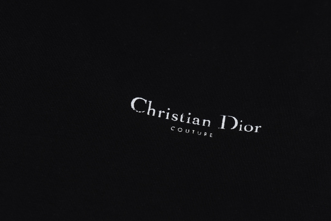 【DIOR 公式旗艦店】着好評に付き再入荷！