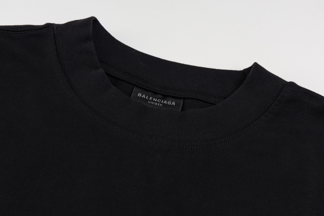 【BALENCIAGA公式旗艦店】好評に付き再入荷！！