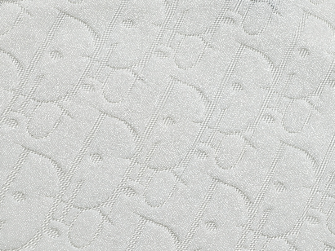 【 Dior 旗艦店】ご好評に付き再入荷！！