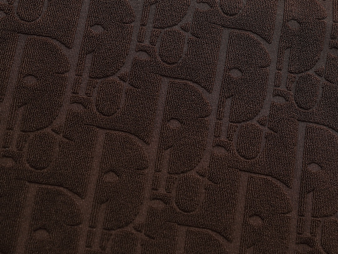 【 Dior 旗艦店】ご好評に付き再入荷！！