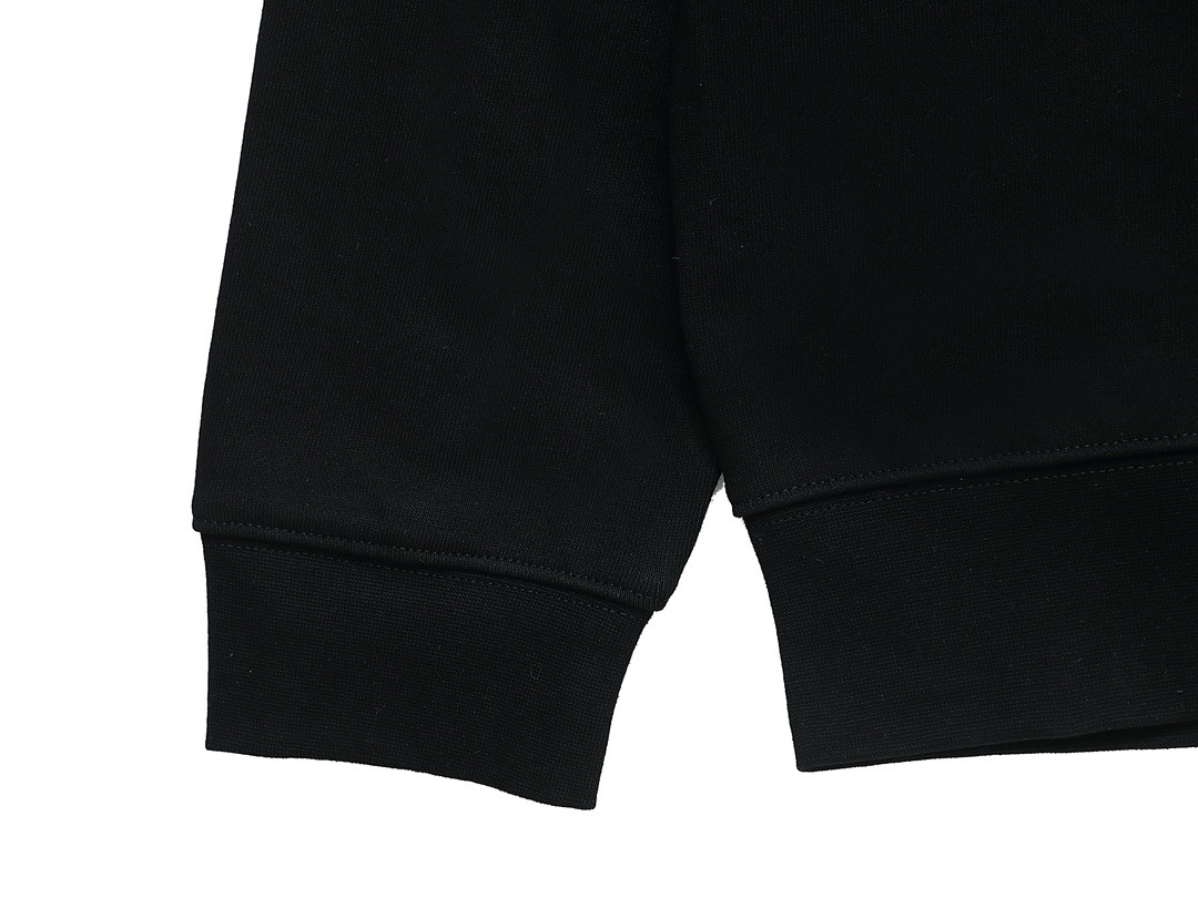 【BALENCIAGA公式 旗艦店】ご好評に付き再入荷！