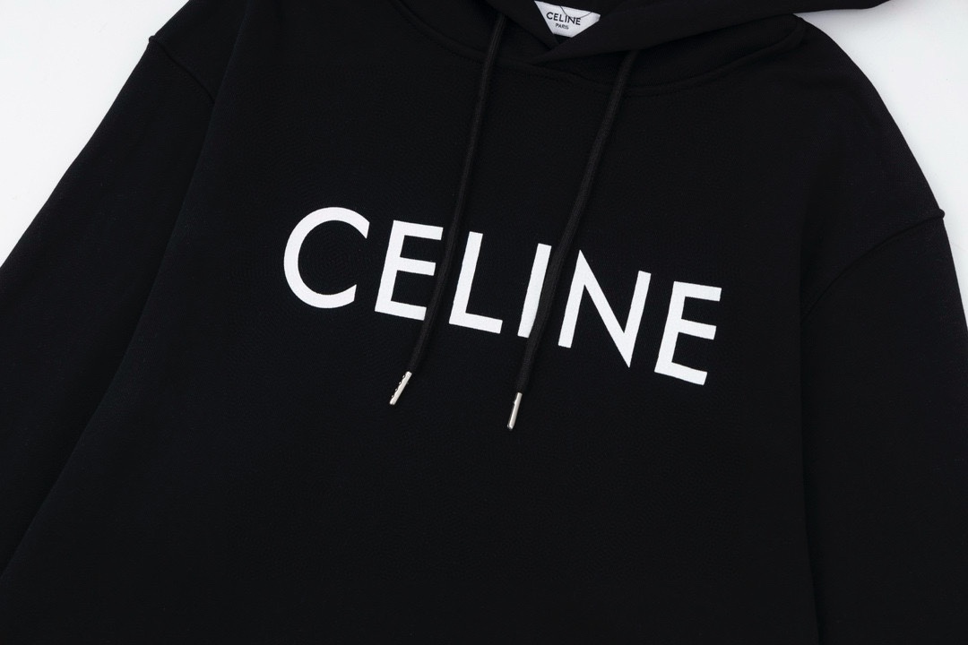 【 Celine 旗艦店】ご好評に付き再入荷！！
