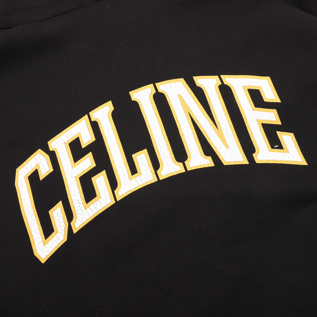 【 Celine 旗艦店】ご好評に付き再入荷！！