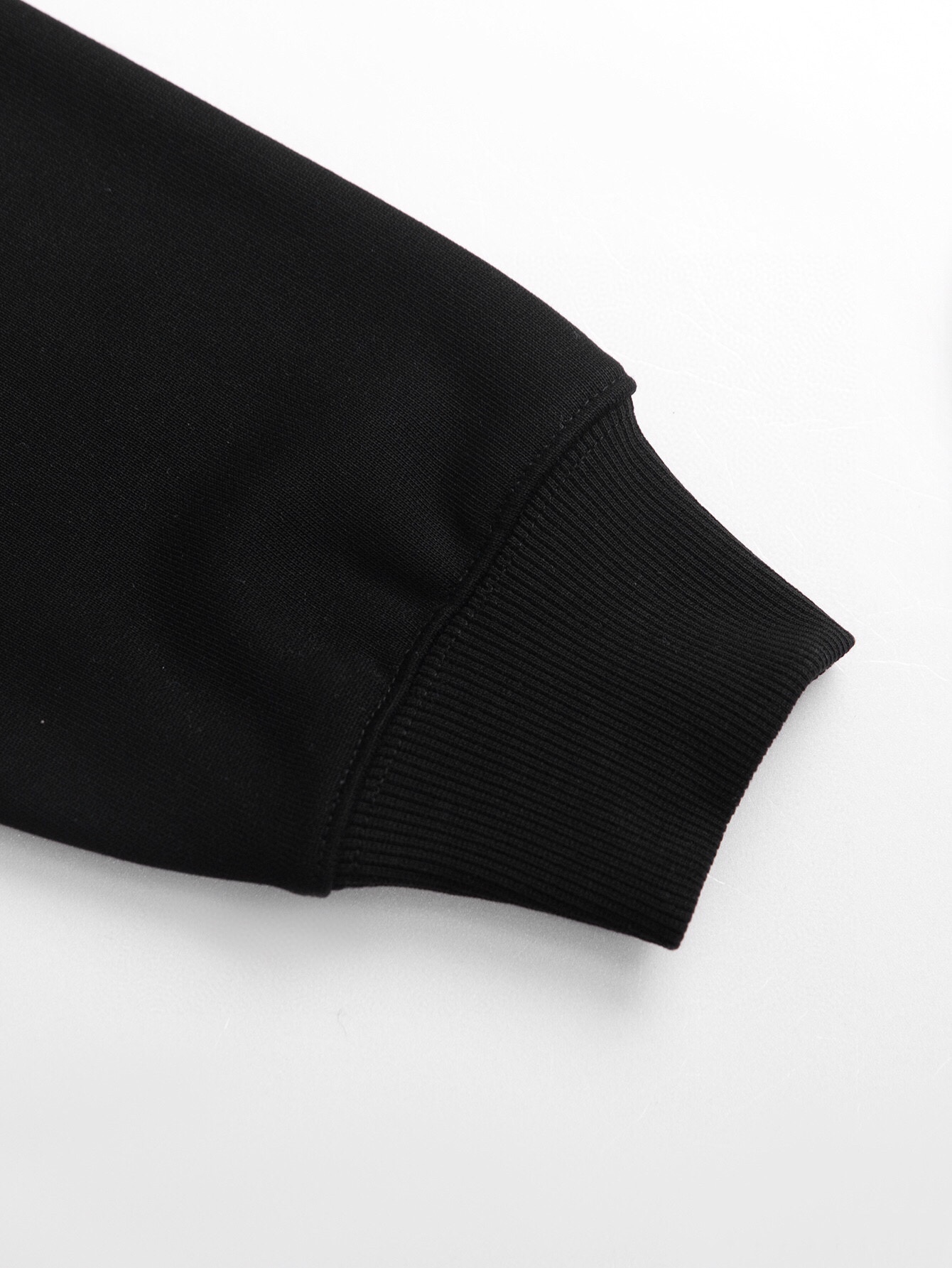 【 Dior 旗艦店】ご好評に付き再入荷！！