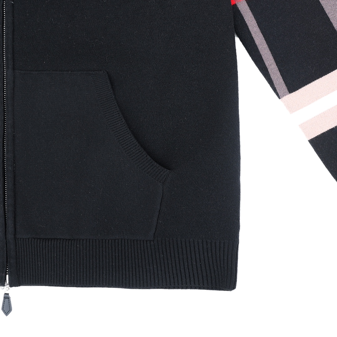 【BURBERRY】男女兼用 ご好評に付き再入荷！