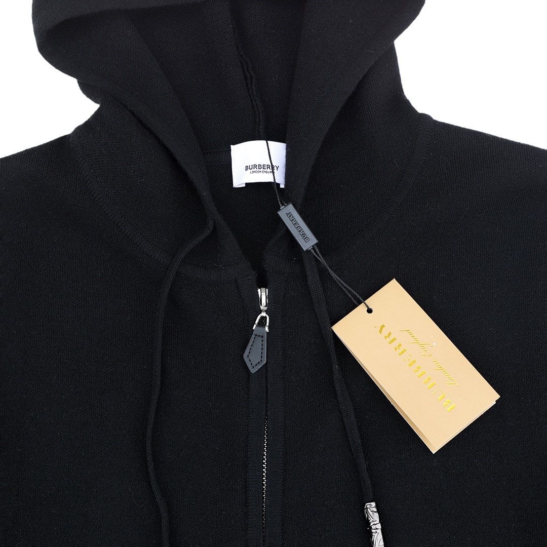 【BURBERRY】男女兼用 ご好評に付き再入荷！