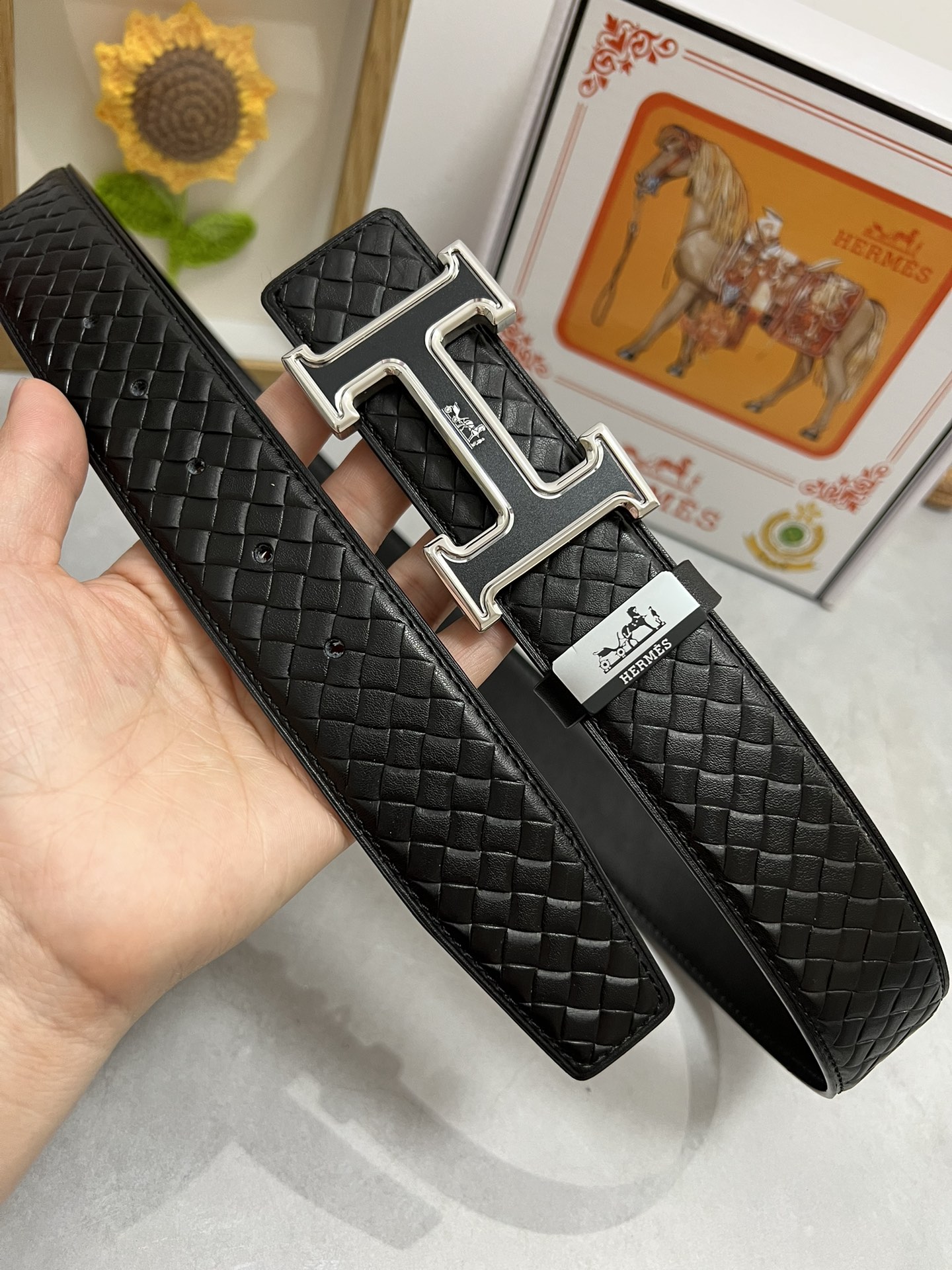 「Hermes 公式 旗艦店」ご好評に付き再入荷！！