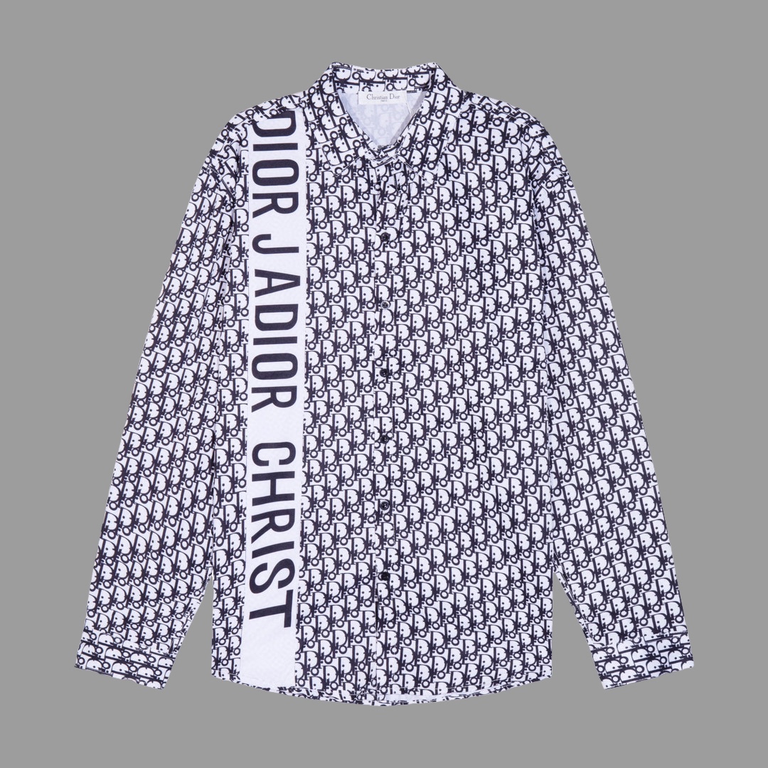 【DIOR 旗艦店】ご好評に付き再入荷！！