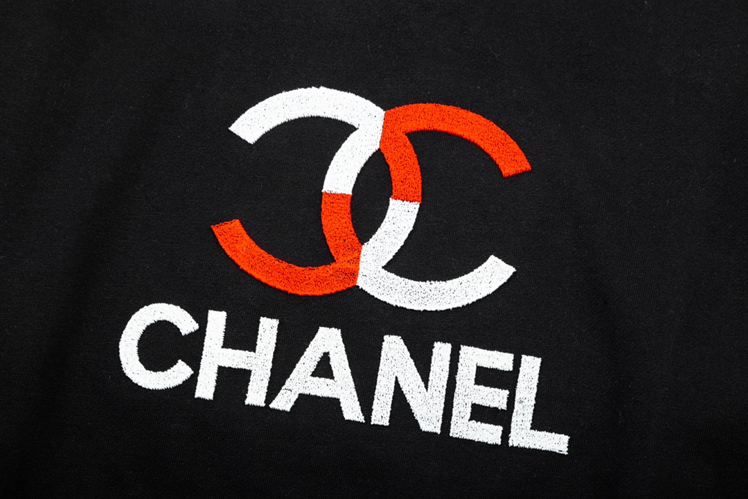 【CHANEL 公式旗艦店】シャネルご好評に付き再入荷！