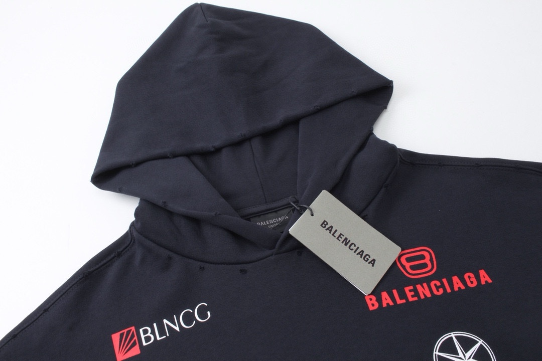 【BALENCIAGA公式旗艦店】好評に付き再入荷！！