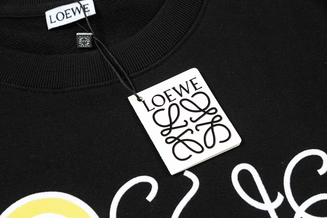 【LOEWE公式 旗艦店】【即日出荷】ご好評に付き再入荷！