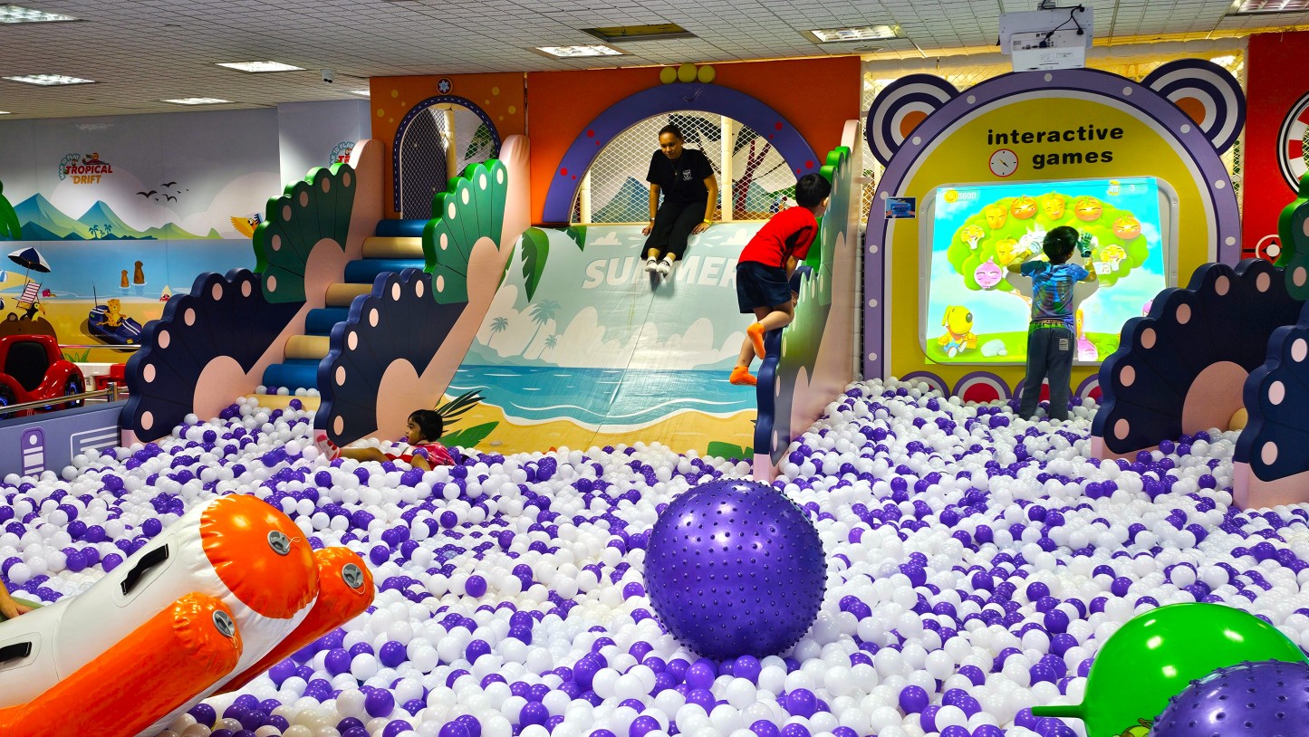 Tropical Drift @ Woodlands Civic Centre