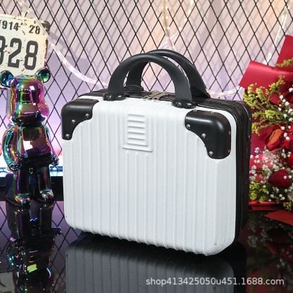 กระเป๋าเดินทางขนาดเล็กแบบถือ