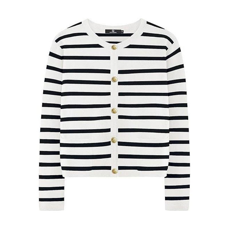 เสื้อคาร์ดิแกนคอกลมสไตล์ชาแนล