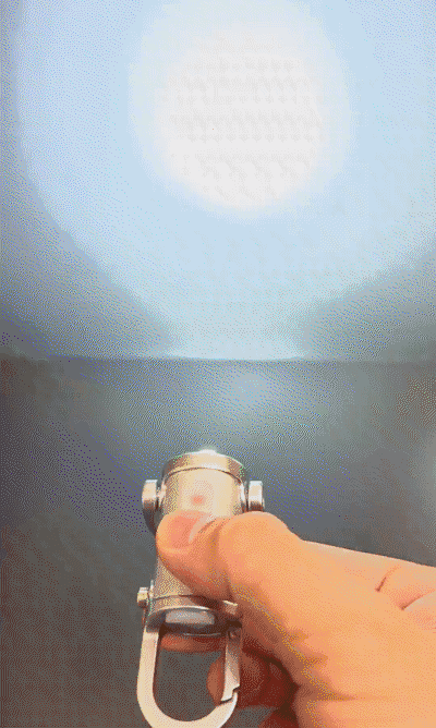 HFH-【爆亮强光】钥匙扣手电筒_12-1.gif