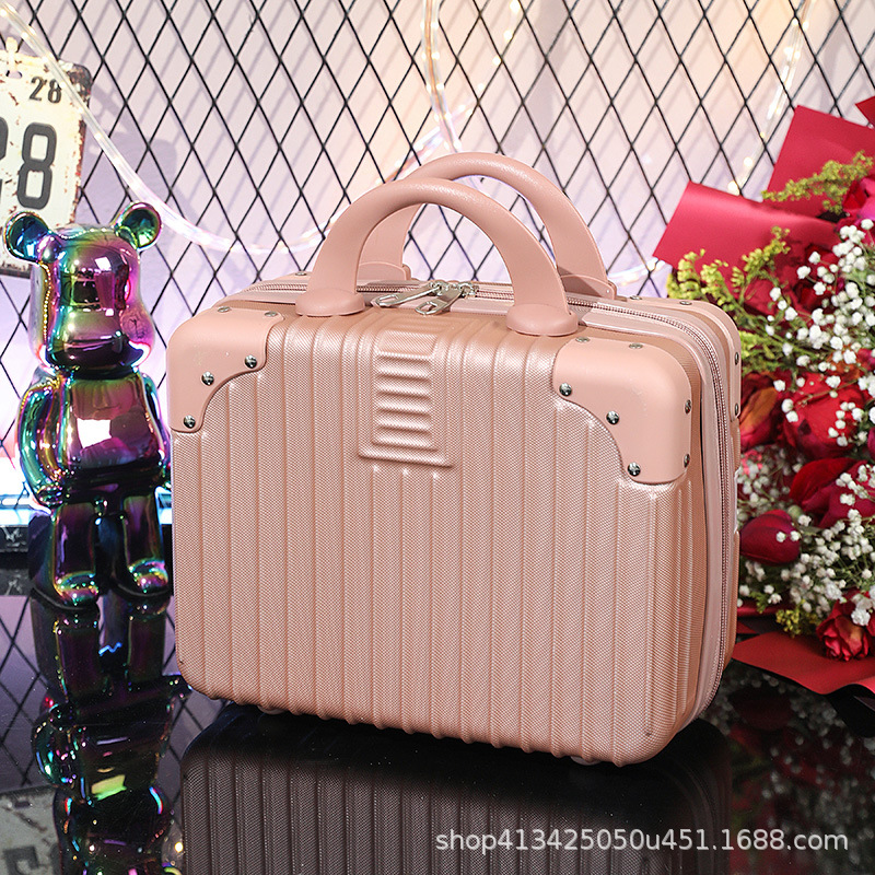 กระเป๋าเดินทางขนาดเล็กแบบถือ