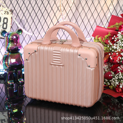 กระเป๋าเดินทางขนาดเล็กแบบถือ