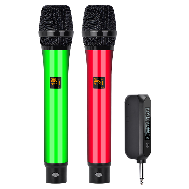 W-82 RGB Wireless microphone