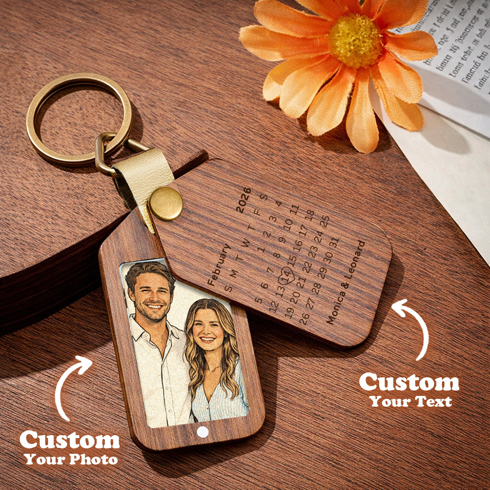 Personalized Wooden Cartoon Style Photo Keychain Customized Date Gift for Couple