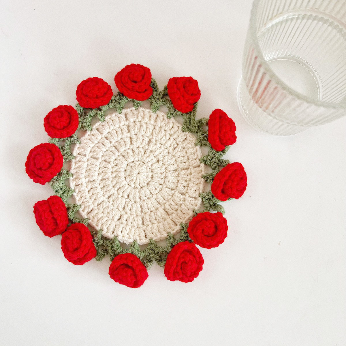 Mother's Day Gifts Handmade Crochet Rose Bouquet Coaster Set Transformable Floral Coaster & Home Decor Unique Eco-Friendly Gift