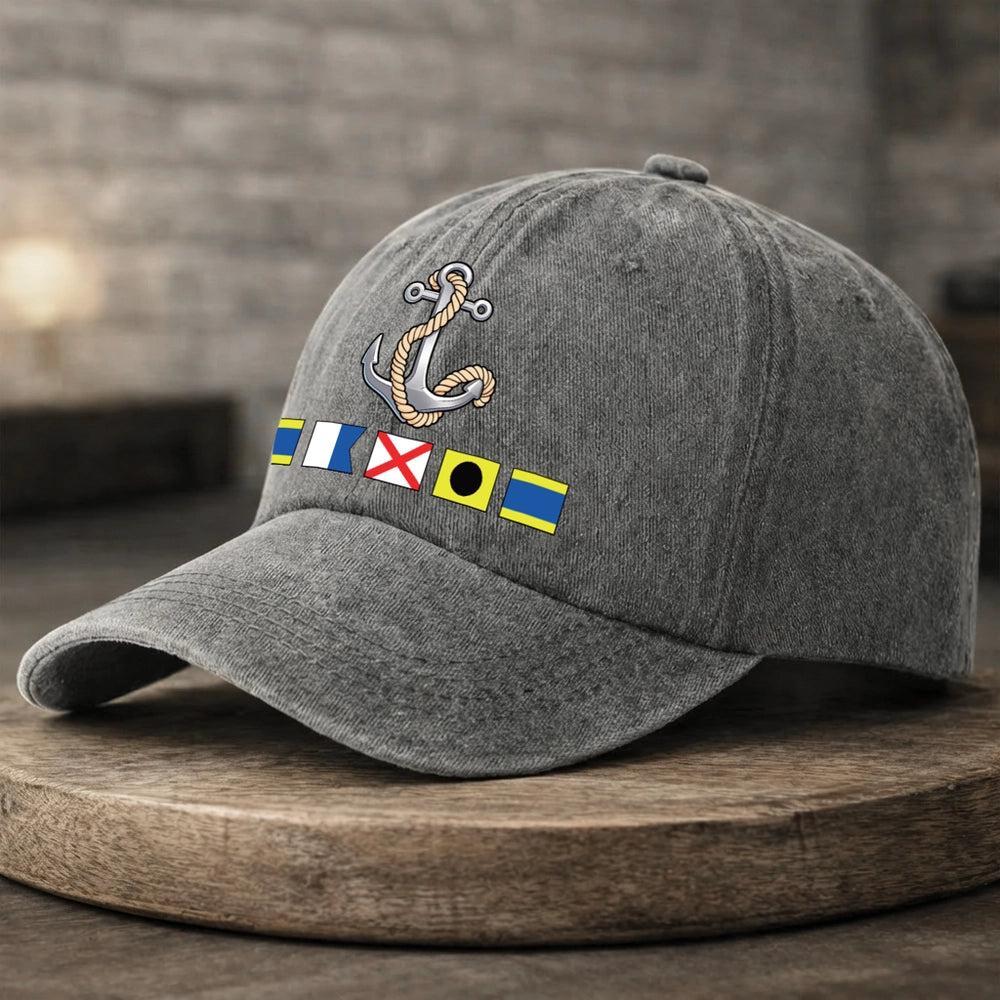 Baseballkappe Aus Gewaschenem Denim Mit Bootsanker Und Nautischen Flaggen – Einzigartiges Geschenk Im Küstenstil Für Segler Und Bootsliebhaber - MyFaceBoxerDE