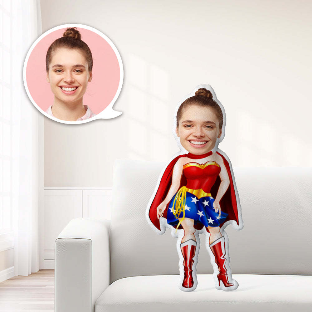 Personalisierte Foto-gesichtspuppen Mein Gesicht Auf Kissen Kundenspezifische Cheerleader-puppen In Einem Schönen Umhang-wurfskissen - MyFaceBoxerDE