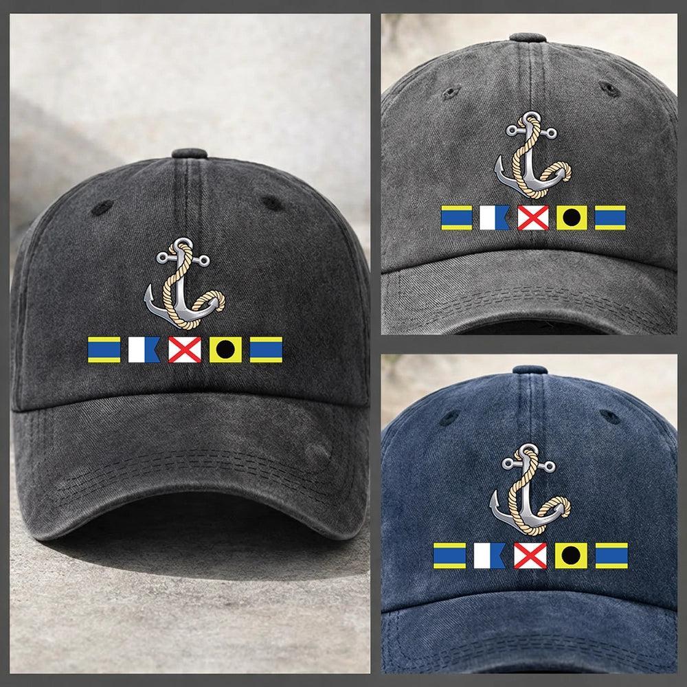 Baseballkappe Aus Gewaschenem Denim Mit Bootsanker Und Nautischen Flaggen – Einzigartiges Geschenk Im Küstenstil Für Segler Und Bootsliebhaber - MyFaceBoxerDE