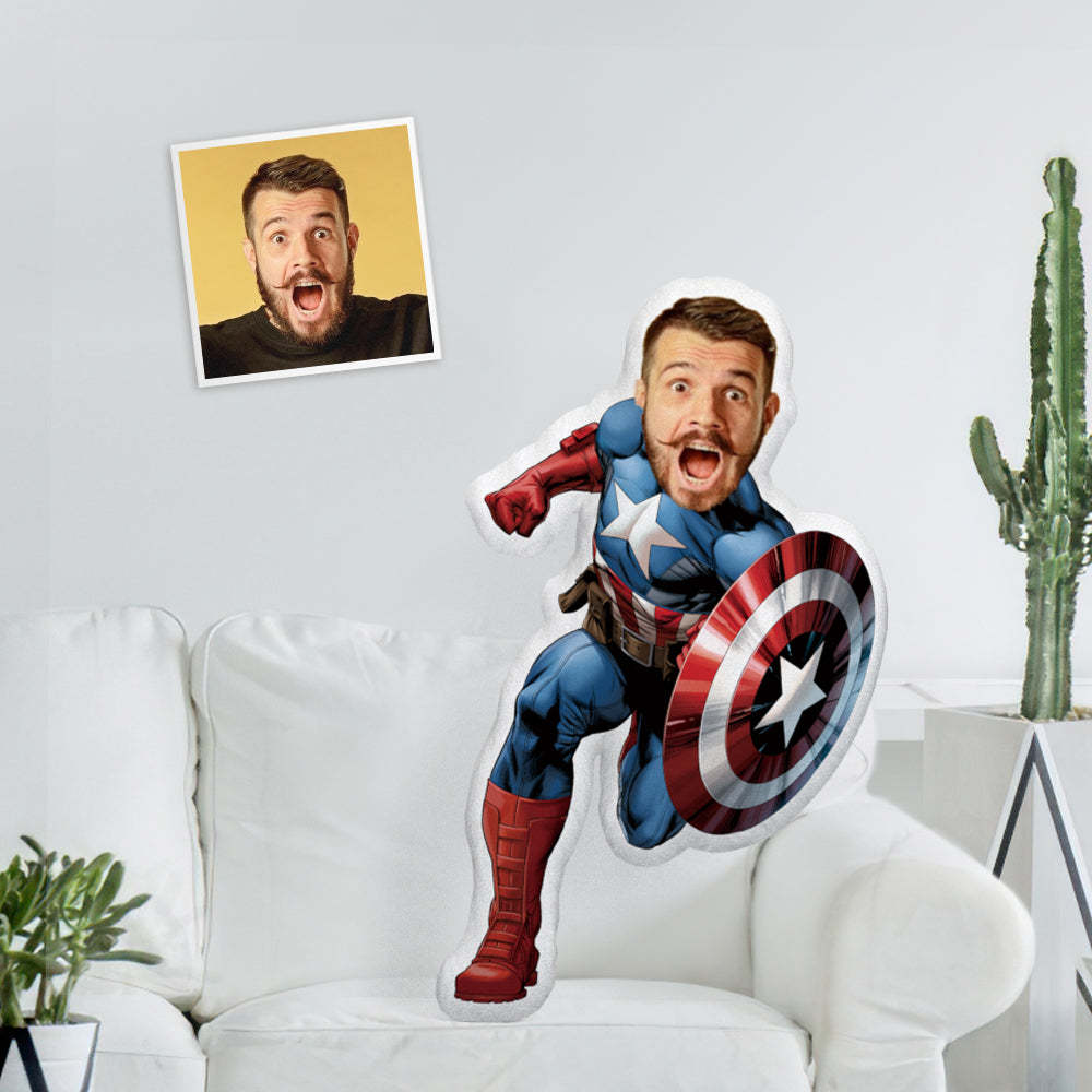 Benutzerdefiniertes Gesicht Foto Minime Puppe Personalisiertes Captain America Minime Dekokissen Ein Einzigartiges Cooles Geschenk - MyFaceBoxerDE