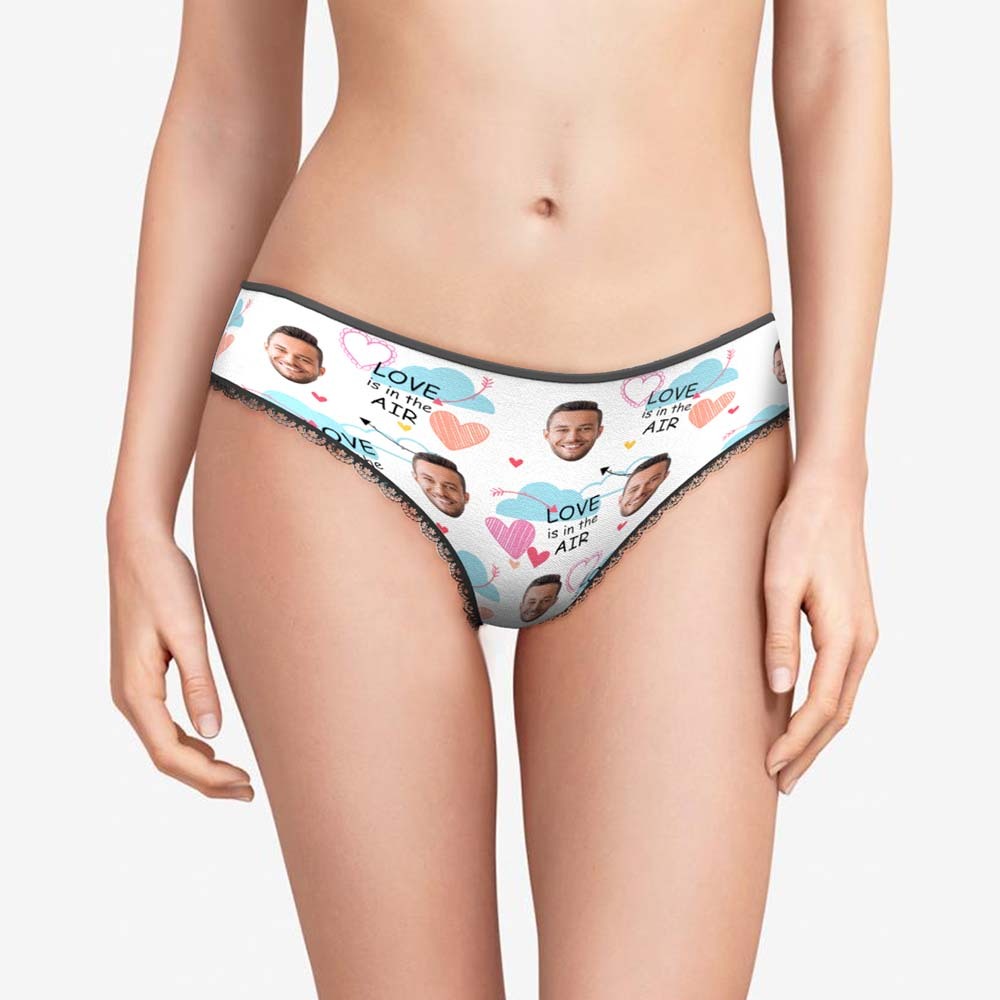 Benutzerdefiniertes Gesichts-damenhöschen „love Is In The Air“-geschenk Für Sie - MyFaceBoxerDE
