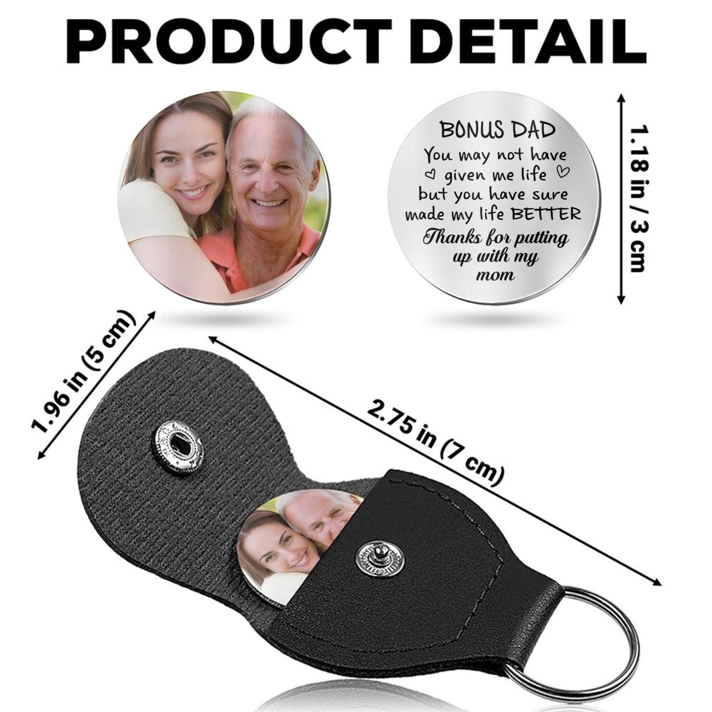 Bonus Dad, Better Life Thank Schlüsselanhänger – Personalisierte Individuelle Taschenumarmung - MyFaceBoxerDE