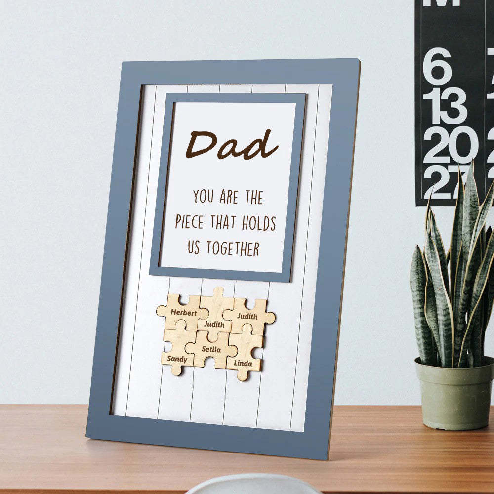 Pièce De Papa Qui Nous Tient Ensemble, Cadre De Boîte, Signe De Puzzle Pour Maman, Cadeau Pour La Fête Des Pères - Mug Personnalisé