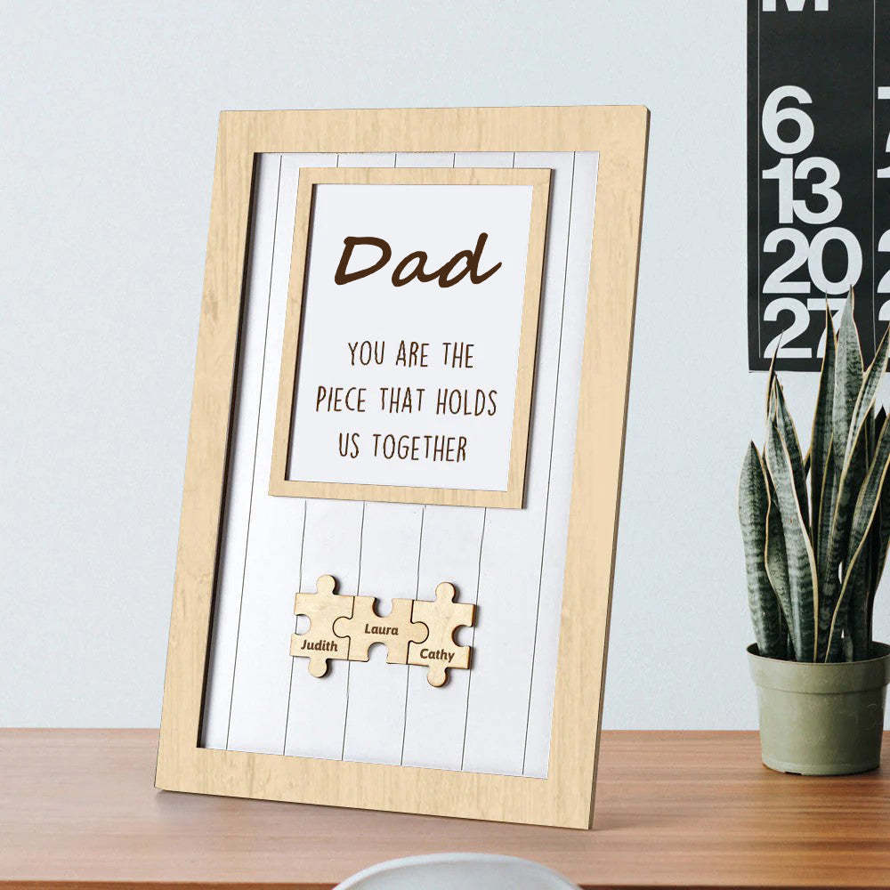 Pièce De Papa Qui Nous Tient Ensemble, Cadre De Boîte, Signe De Puzzle Pour Maman, Cadeau Pour La Fête Des Pères - Mug Personnalisé