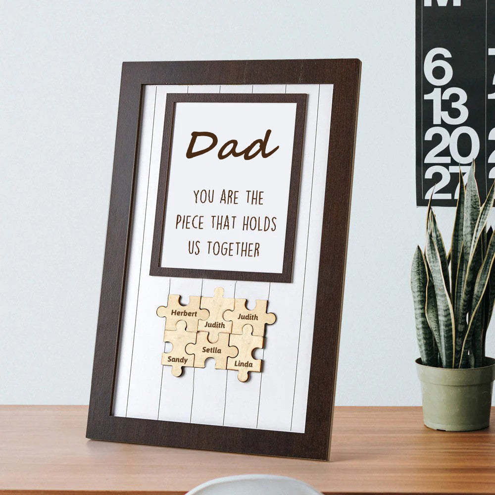 Pièce De Papa Qui Nous Tient Ensemble, Cadre De Boîte, Signe De Puzzle Pour Maman, Cadeau Pour La Fête Des Pères - Mug Personnalisé