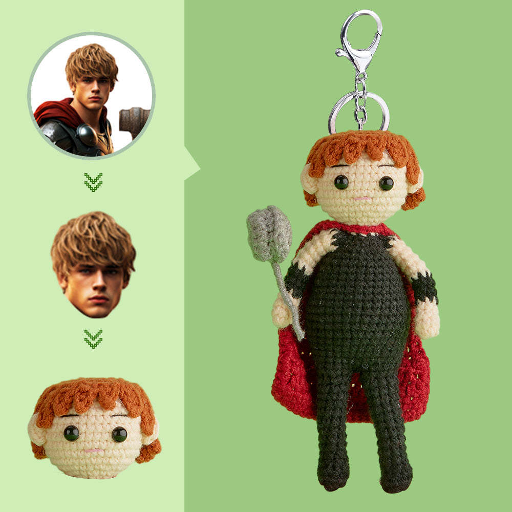 Poupée Au Crochet Avec Visage Personnalisé, Cadeaux Personnalisés, Mini Poupées Tissées À La Main - Thor - Mug Personnalisé