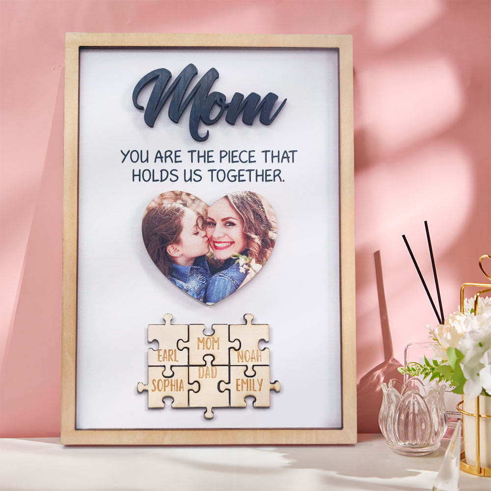 Vous Êtes La Pièce Qui Nous Tient Ensemble Plaque De Puzzle Personnalisée Pour Maman, Signe De Puzzle Pour Maman, Cadeau De Fête Des Mères - Mug Personnalisé