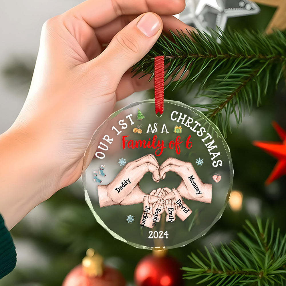 Ornement De Noël Personnalisé En Verre Pour Le Premier Noël De Bébé En Tant Que Famille Avec Nom - Mug Personnalisé