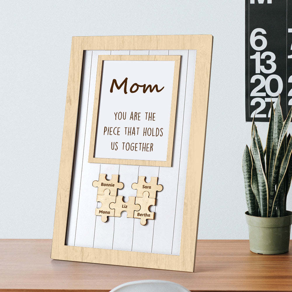 Mom Puzzle Nom Personnalisé Cadre Signe Vous Êtes La Pièce Qui Nous Tient Ensemble - Mug Personnalisé