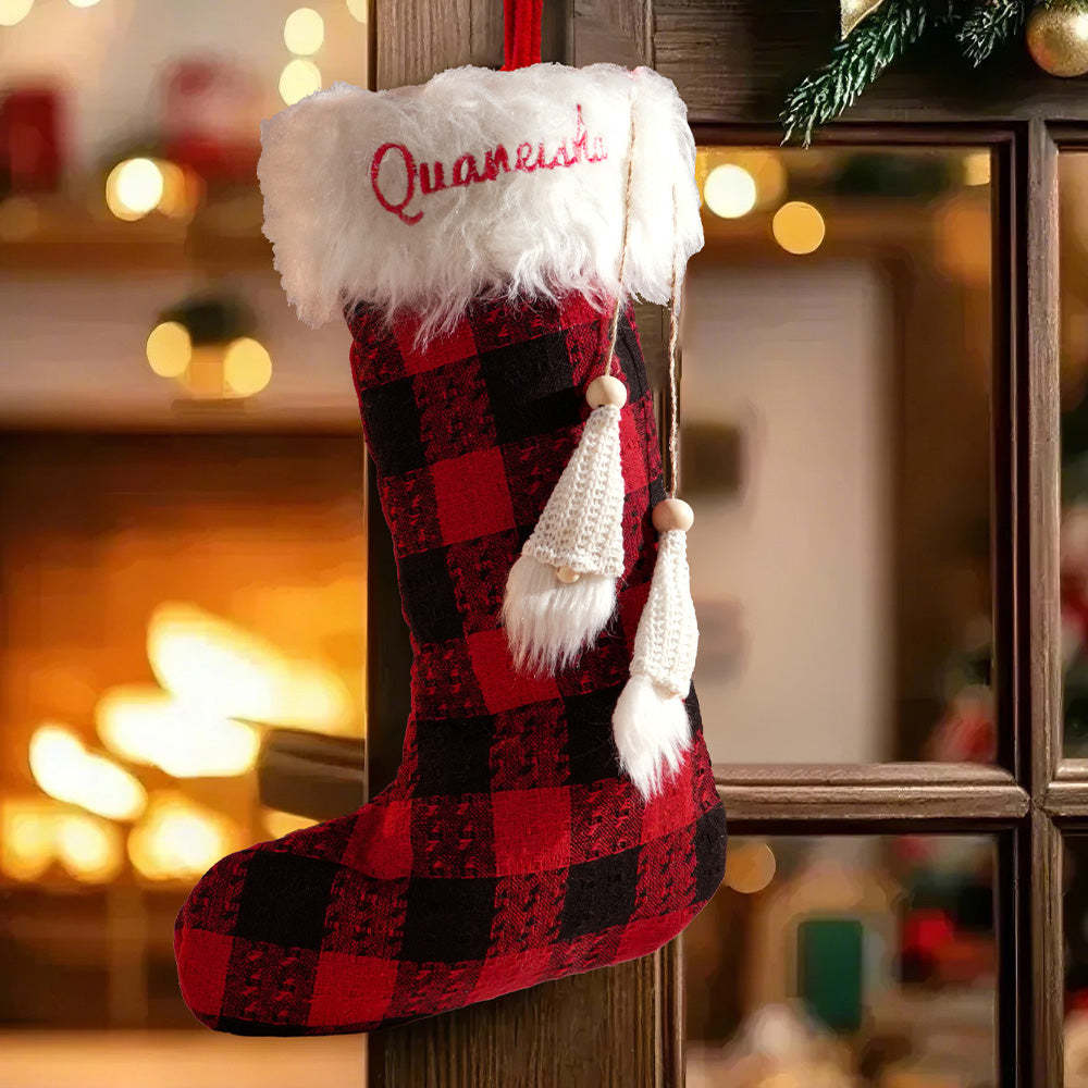 Chaussette De Noël Personnalisée Avec Broderie De Nom, Cadeau Pour La Famille - Mug Personnalisé