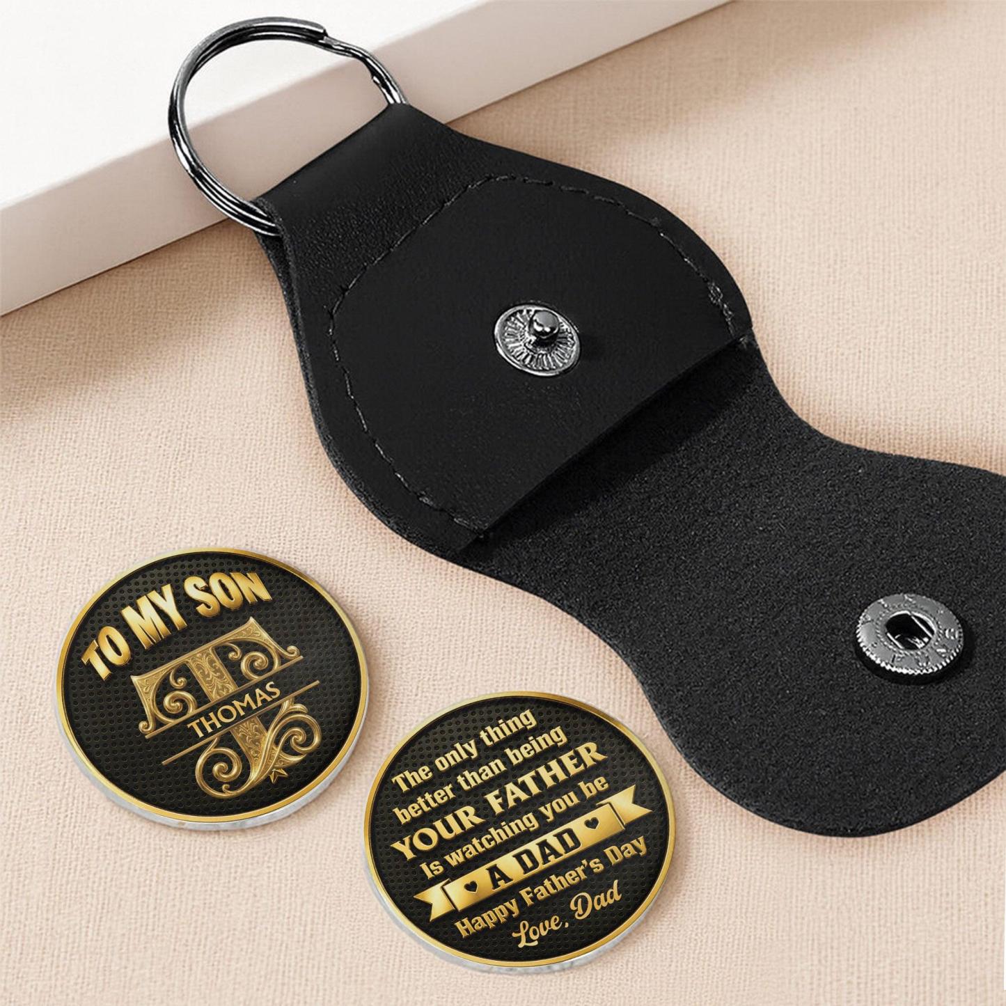 „To My Son Watching You Be A Dad"-Monogramm-Initiale – personalisierte individuelle Taschenumarmung - MeineFotoTassen