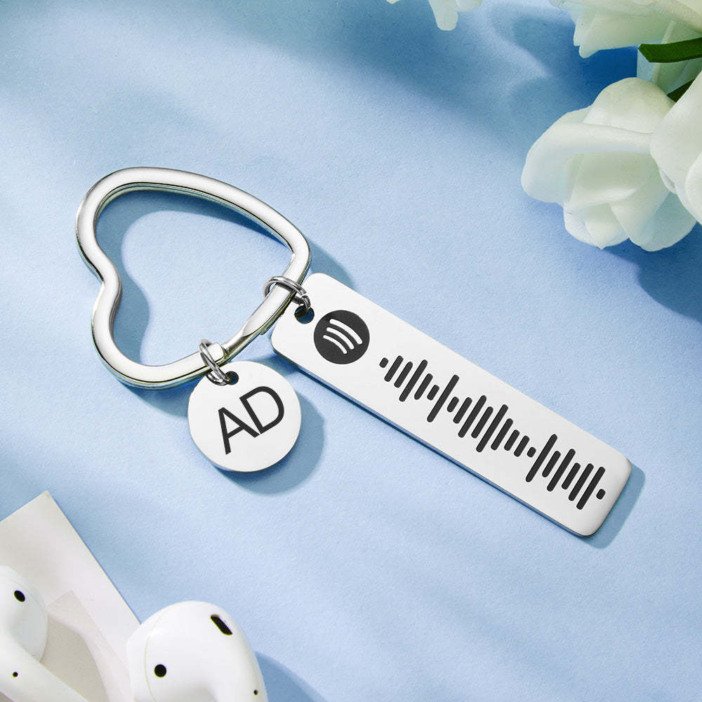 Custom Engraved Spotify Code Keychain Metal Keychain with Heart-shaped Keyring Gift for Her - MySpotifyGiftsUK