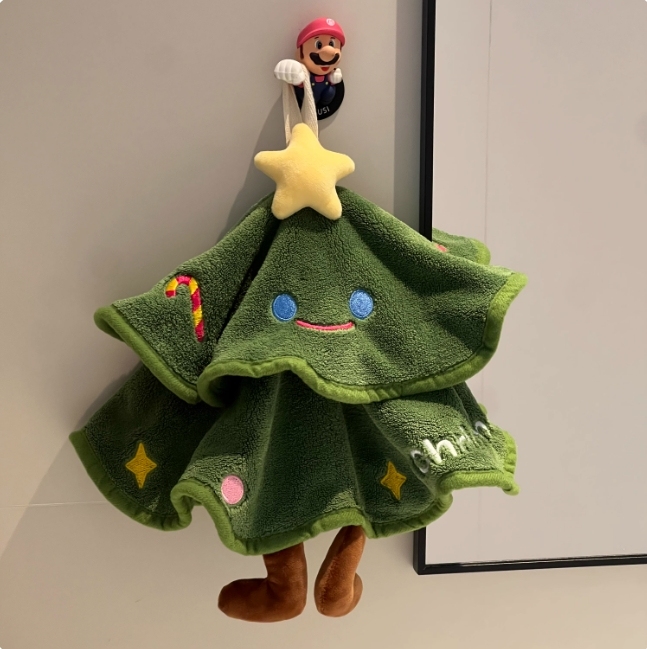 Christmas Tree Shaped Hand Towel Holiday Bathroom Decor Soft Absorbent Towel Christmas Gift for Family