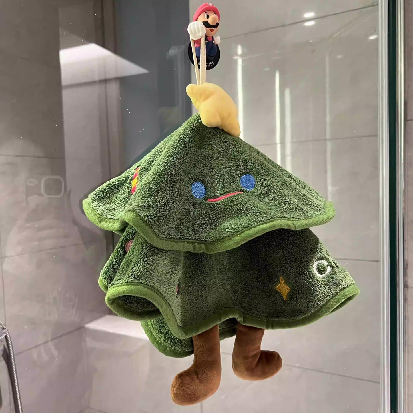 Christmas Tree Shaped Hand Towel Holiday Bathroom Decor Soft Absorbent Towel Christmas Gift for Family