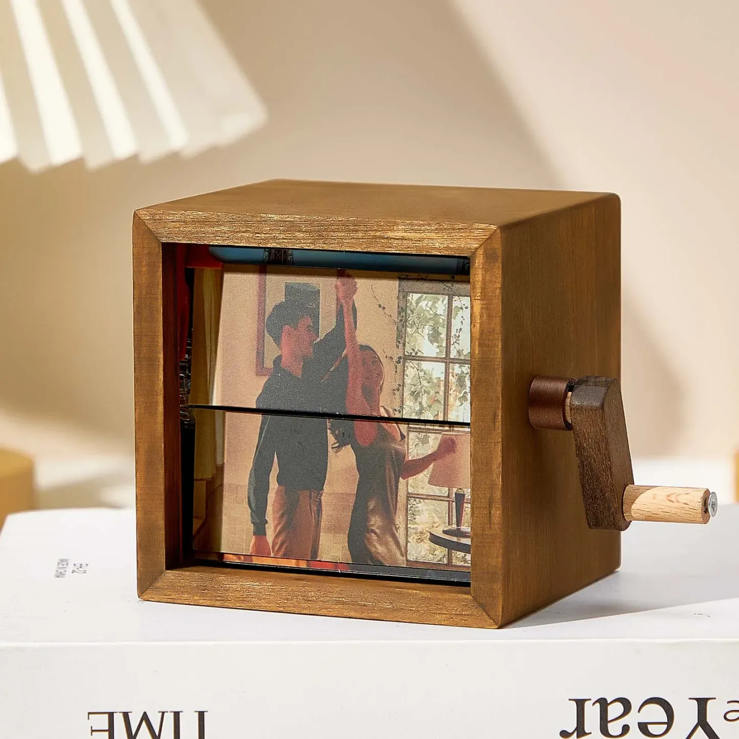 Custom Music Flipbook Frame Animation Machine Mechanical Hand-cranked Photo Album - CustomPhotoKeychainUK