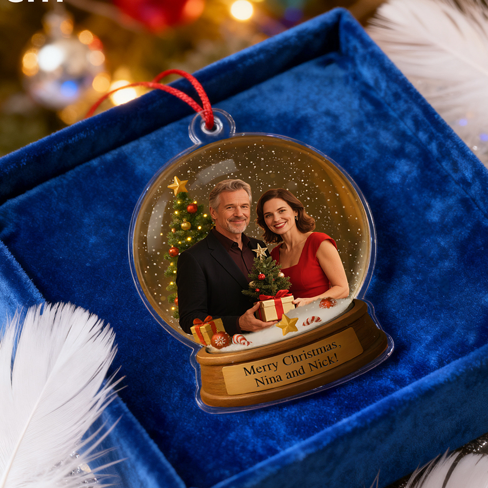 Personalized Christmas Snow Globe Ornament Best Christmas Gift for Family, Couple, Lover