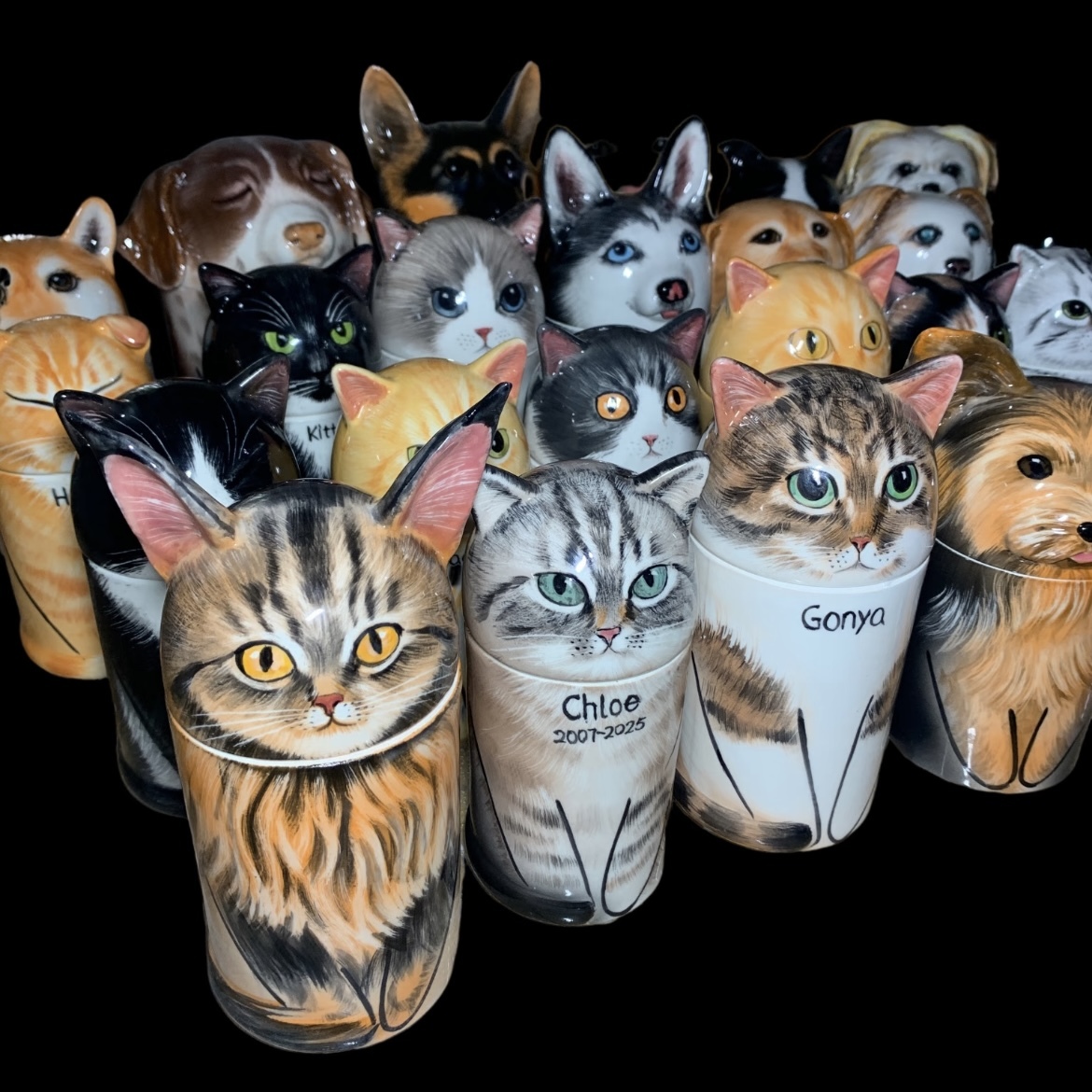 Custom Handmade Ceramic Pet Urn | A Gentle Resting Place for Your Beloved Companion, The Art of Saying Goodbye with Love