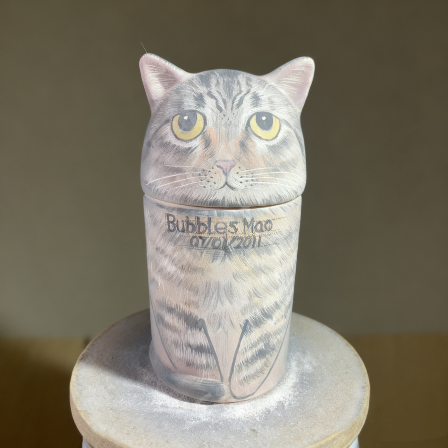 Custom Handmade Ceramic Pet Urn | A Gentle Resting Place for Your Beloved Companion, The Art of Saying Goodbye with Love