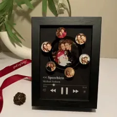 Custom Rotating Vinyl Photo Frame with Music Valentine's Gifts Personalized Music Player - MyPhotoKeychainUK