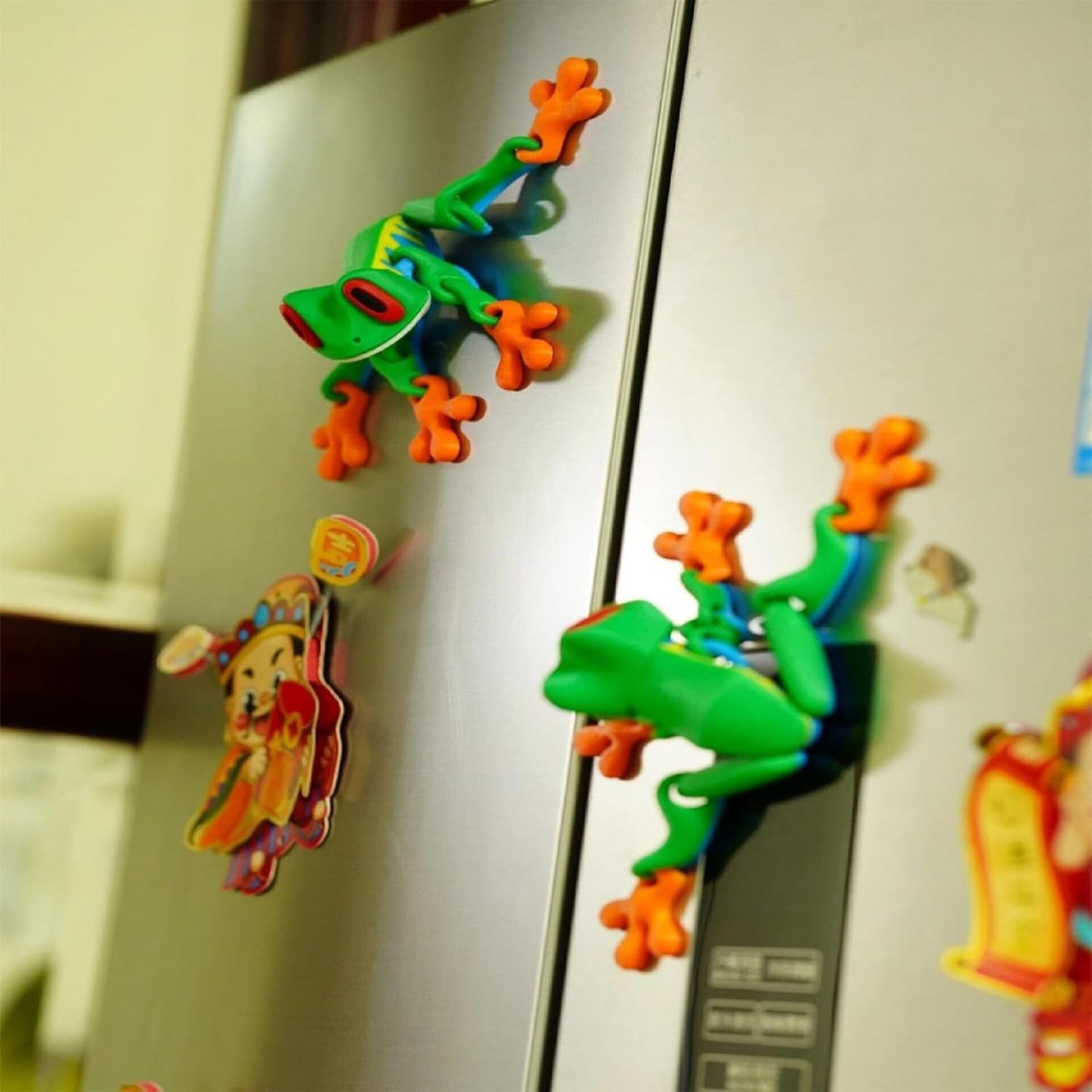 3D Printed Magnetic Frog Refrigerator Magnet Adorable Articulated Frog Decor for Home or Office - MyPhotoKeychainUK
