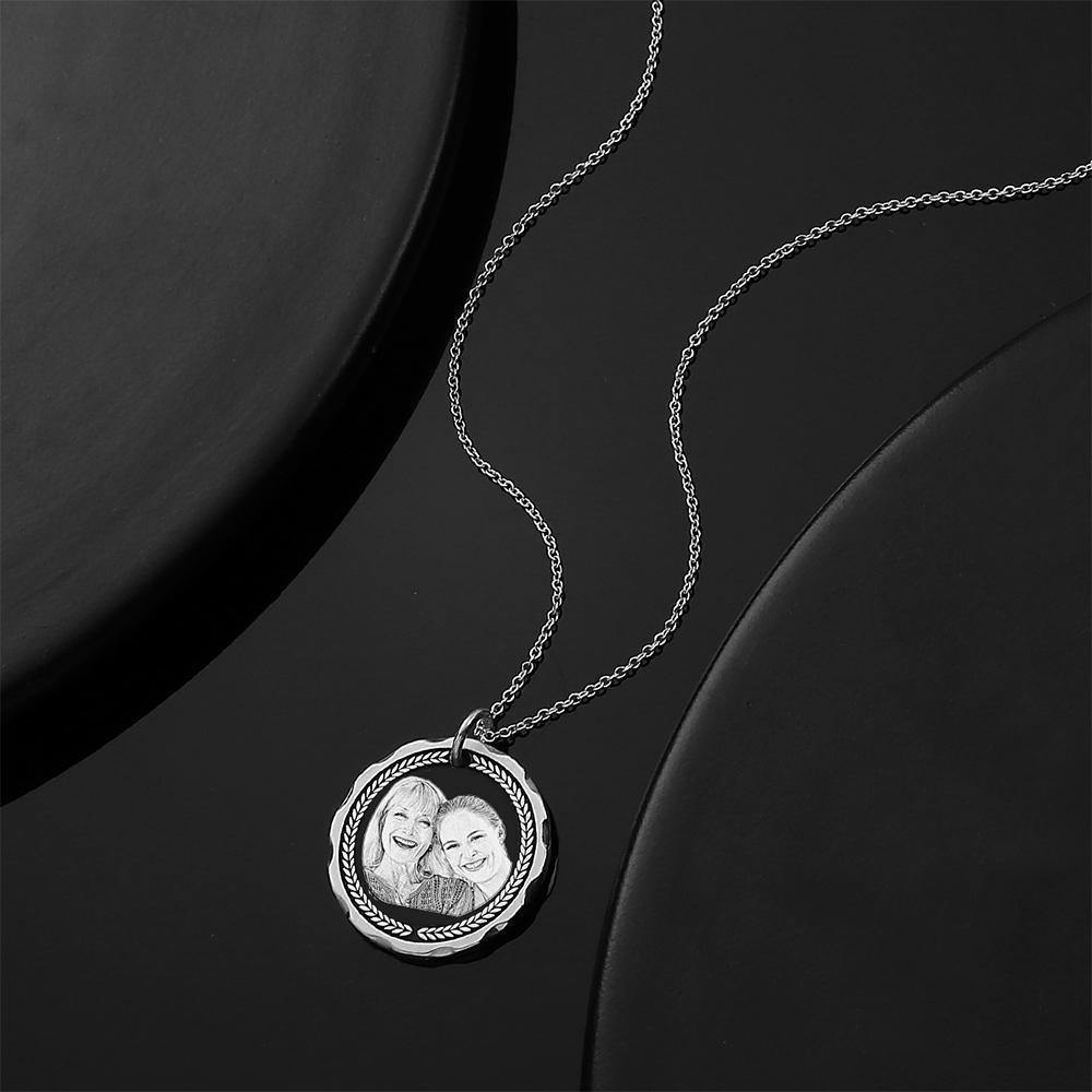 Personalized Round Engraved Photo Necklace Silver Retro Festival Gift - myphotokeyringau
